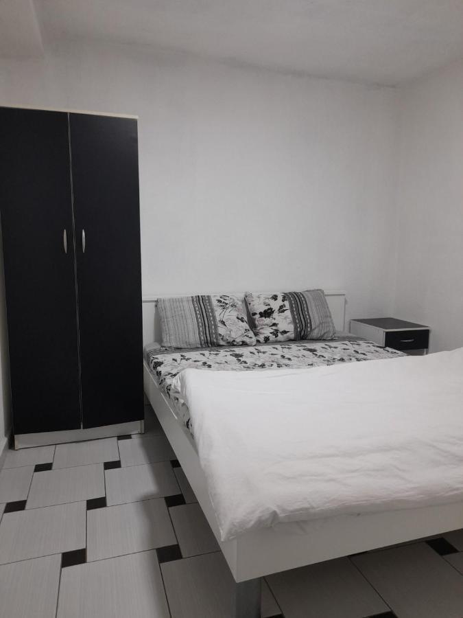 סטאר דויירן Apartments 64 מראה חיצוני תמונה